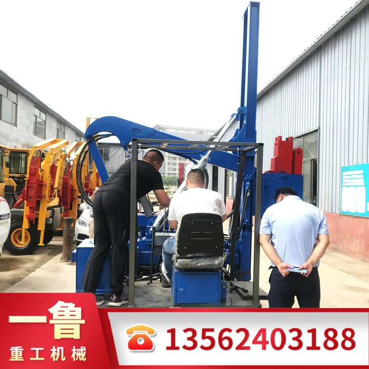 小四轮打桩机18