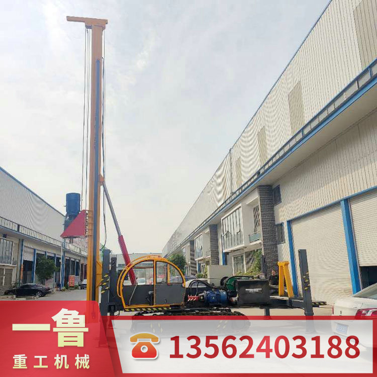 长螺旋履带打桩机