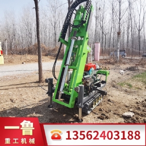 光伏打桩机