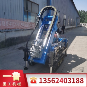 光伏打桩机